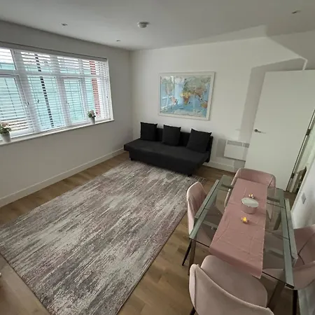 Beatiful 3 Bedroom Apartment Near Tower Bridge Londra Esterno foto