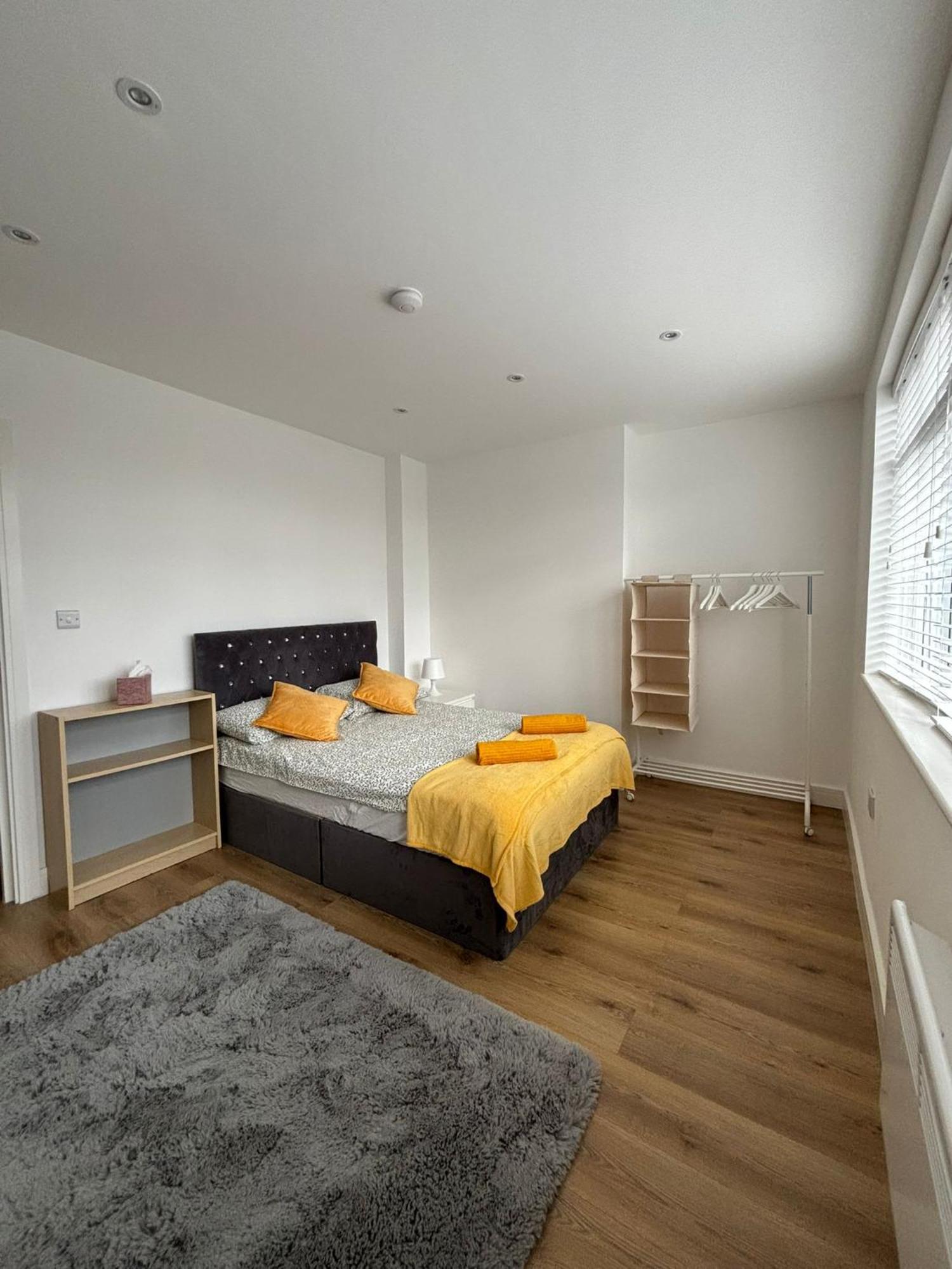 Beatiful 3 Bedroom Near Tower Bridge Appartamento *
